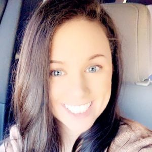 Meet your Posher, Lindsey